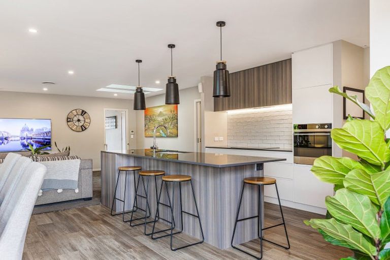 Photo of property in 33 Nellie Drive, Kumeu, 0810