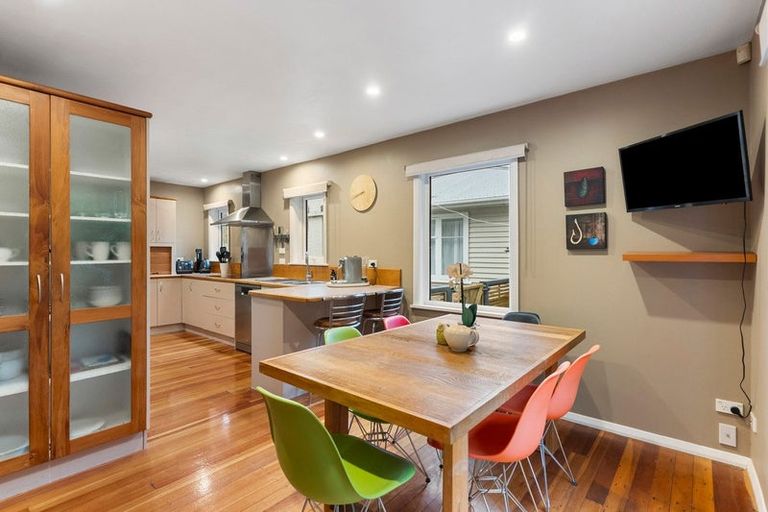 Photo of property in 88 Broderick Road, Johnsonville, Wellington, 6037