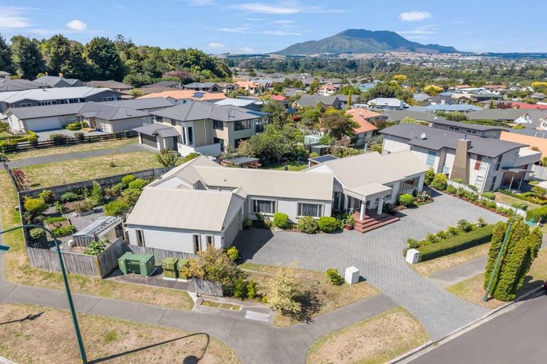 Photo of property in 2 Vaucluse Drive, Nukuhau, Taupo, 3330