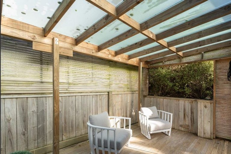 Photo of property in 35 Hindmarsh Street, Johnsonville, Wellington, 6037