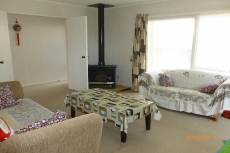 Photo of property in 207 Staithes Drive South, Whitby, Porirua, 5024