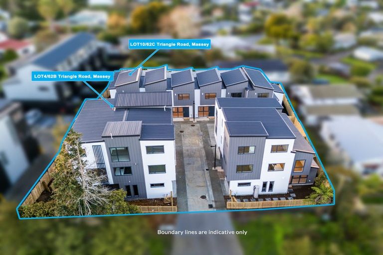 Photo of property in 62d Triangle Road, Massey, Auckland, 0614