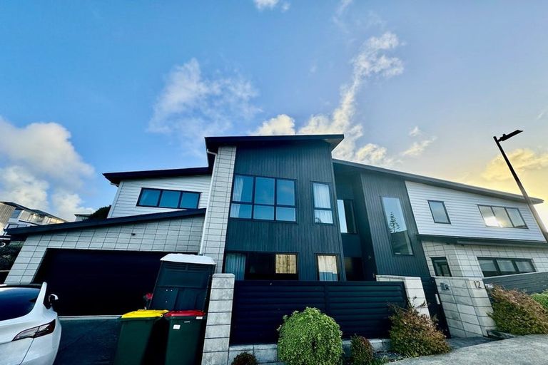 Photo of property in 12 Caldwell Place, Pinehill, Auckland, 0632