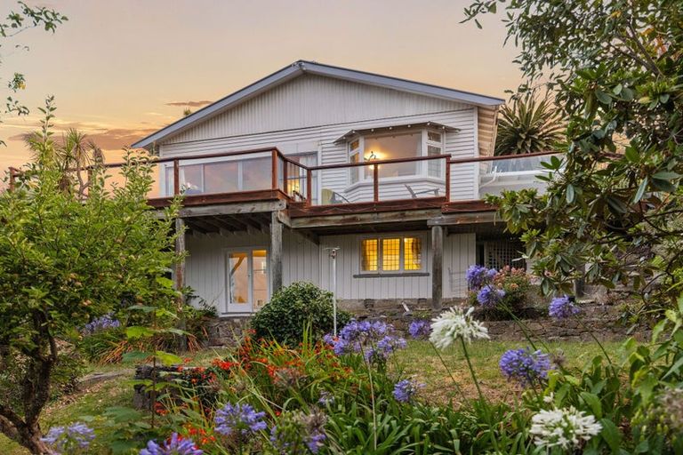 Photo of property in 7 Rangatira Terrace, Mount Pleasant, Christchurch, 8081