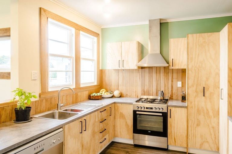 Photo of property in 546 Childers Road, Te Hapara, Gisborne, 4010