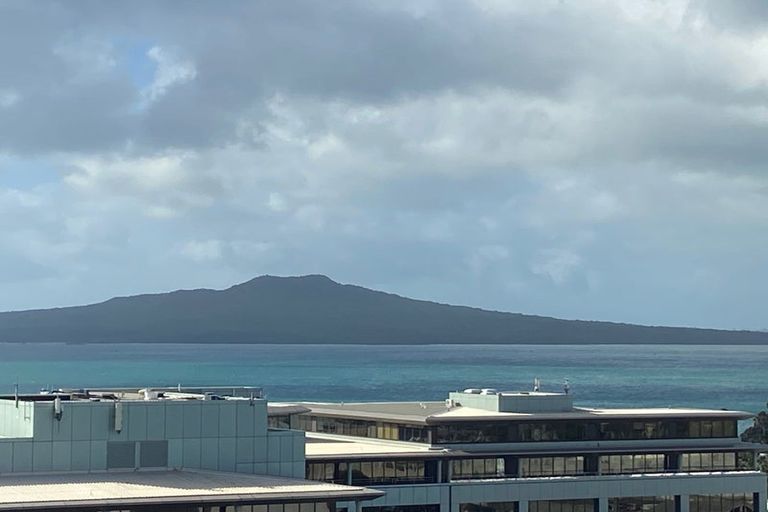 Photo of property in Sentinel Apartments, 904/3 Northcroft Street, Takapuna, Auckland, 0622