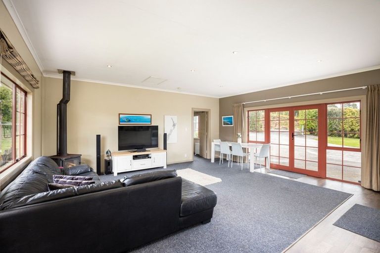 Photo of property in 497 Plymouth Road, Koru, New Plymouth, 4374
