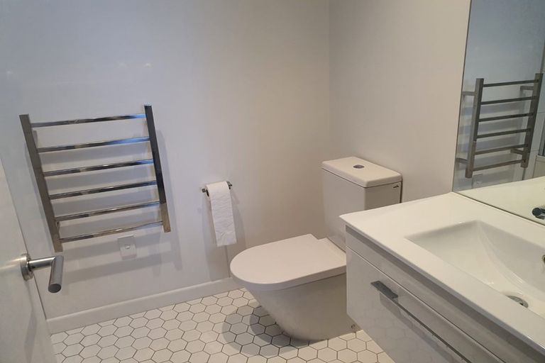 Photo of property in 26 Tanners Road, Mangere Bridge, Auckland, 2022