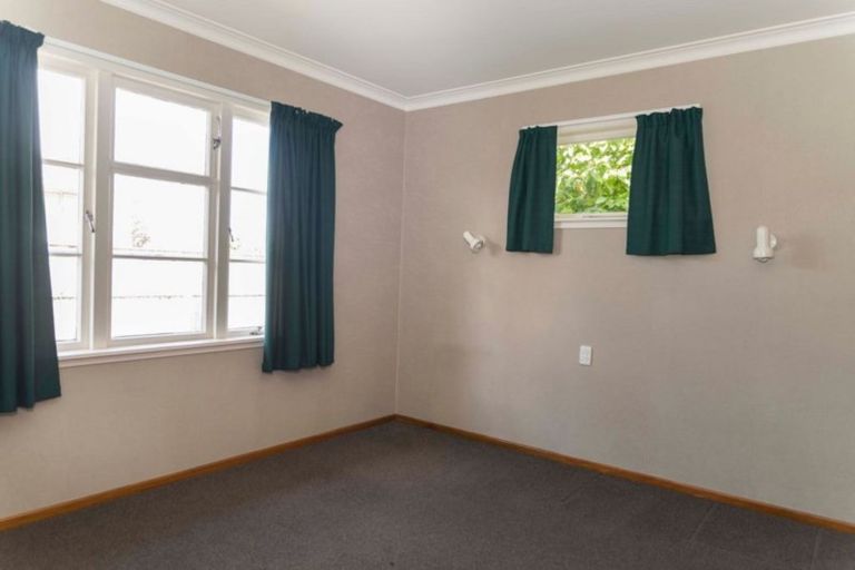 Photo of property in 6 Redfern Street, Dannevirke, 4930