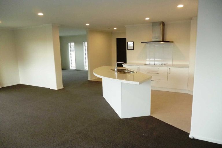 Photo of property in 27 Graycliffe Street, Halswell, Christchurch, 8025