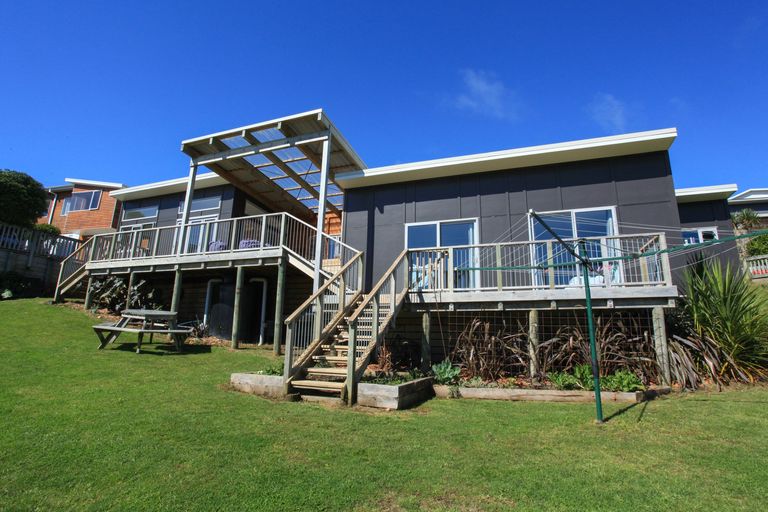 Photo of property in 23b Violet Street, Raglan, 3225