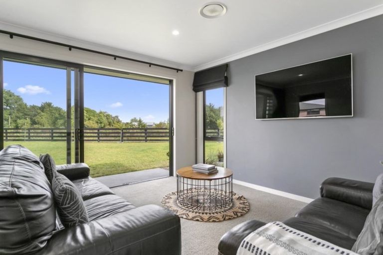 Photo of property in 45 Mike Smith Drive, Cambridge, 3434