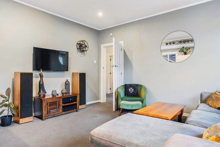 Photo of property in 25 Medway Street, Richmond, Christchurch, 8013