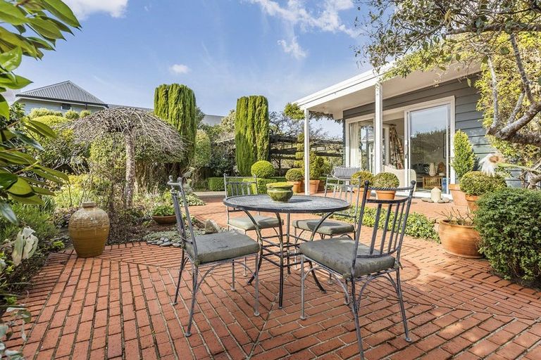 Photo of property in 30 Jubilee Road, Khandallah, Wellington, 6035