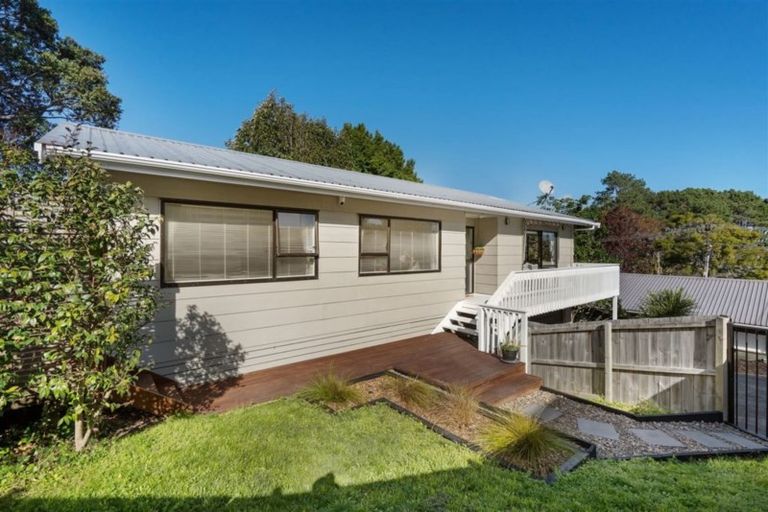 Photo of property in 2/18 Morton Avenue, Forrest Hill, Auckland, 0620