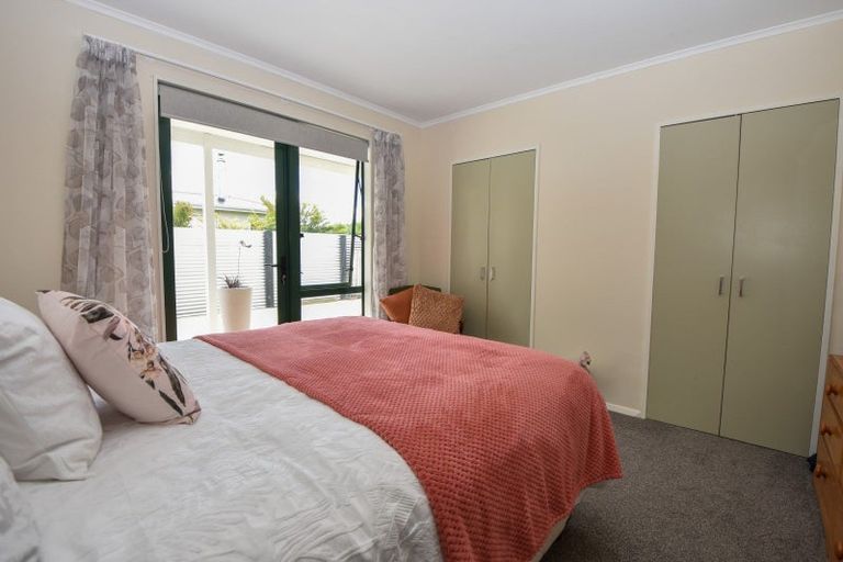 Photo of property in 19a Charles Street, Carterton, 5713