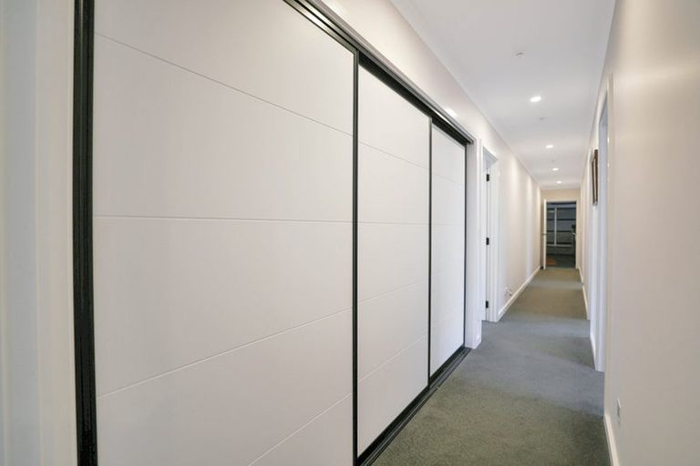 Photo of property in 21 Whiteoak Grove, Tinwald, Ashburton, 7700