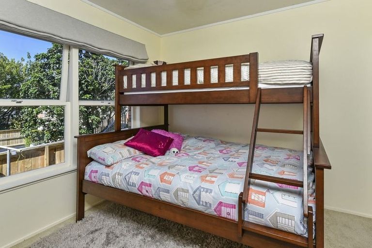 Photo of property in 3/16 Margaret Place, Milford, Auckland, 0620