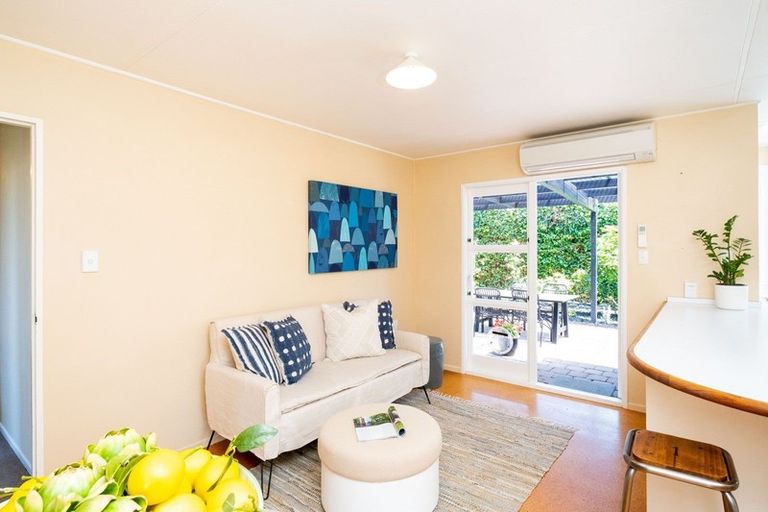 Photo of property in 10 Gillean Street, Havelock North, 4130