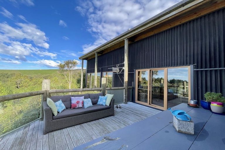 Photo of property in 365 Upper Hook Road, Hunter, Waimate, 7978