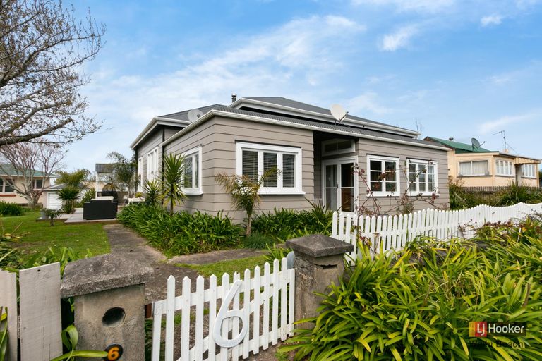 Photo of property in 6 Tauranga Road, Waihi, 3610