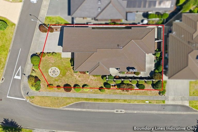 Photo of property in 2 Pearson Place, Paraparaumu, 5032