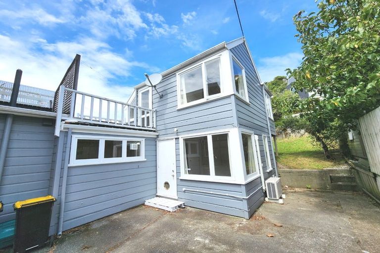 Photo of property in 169 Aro Street, Aro Valley, Wellington, 6021