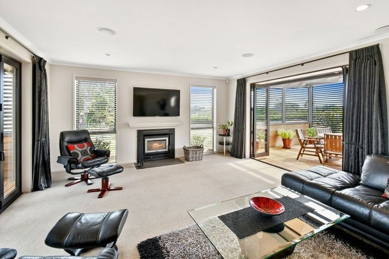 Photo of property in 7 Fausett Road, Ararimu, Drury, 2579