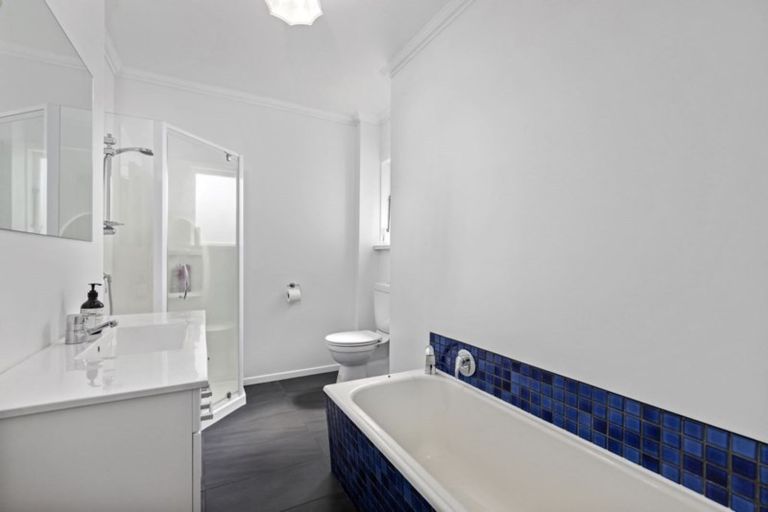 Photo of property in 1/60 Alfriston Road, Manurewa East, Auckland, 2102