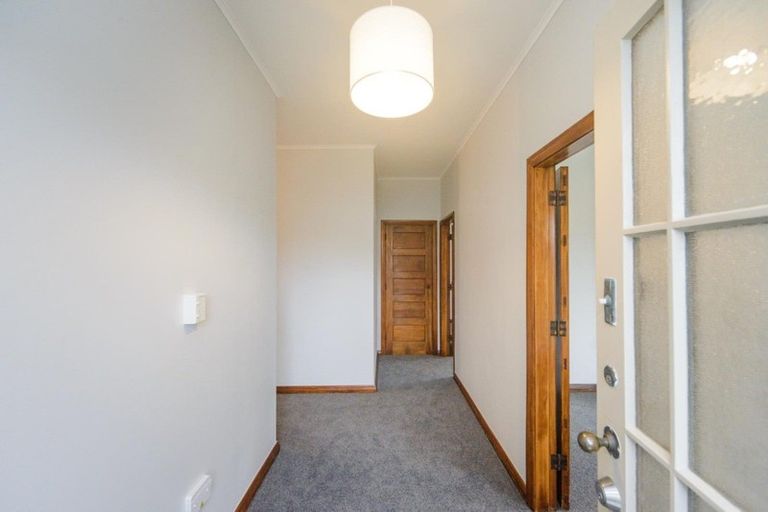 Photo of property in 4 Savage Crescent, West End, Palmerston North, 4412