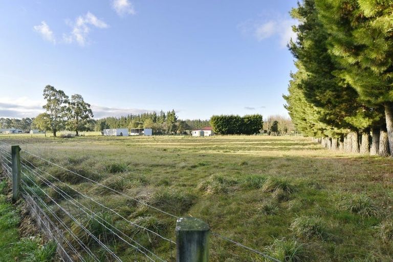 Photo of property in 194 Fishers Road, Loburn, Rangiora, 7473