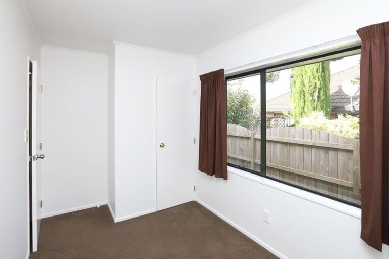 Photo of property in 27 Halcione Close, Flagstaff, Hamilton, 3210