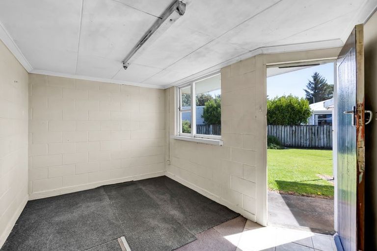 Photo of property in 5 Ranfurly Street, Frankleigh Park, New Plymouth, 4310