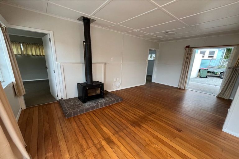 Photo of property in 38b Stillwater Crescent, Stillwater, Silverdale, 0993