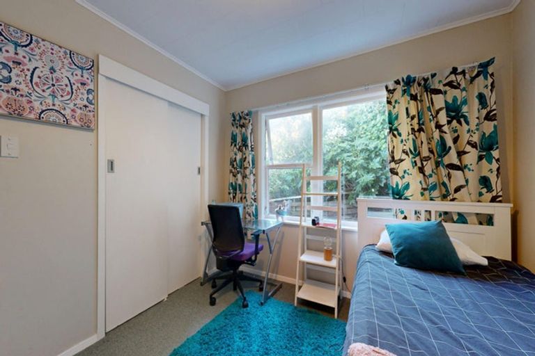 Photo of property in 128 Awarua Street, Ngaio, Wellington, 6035