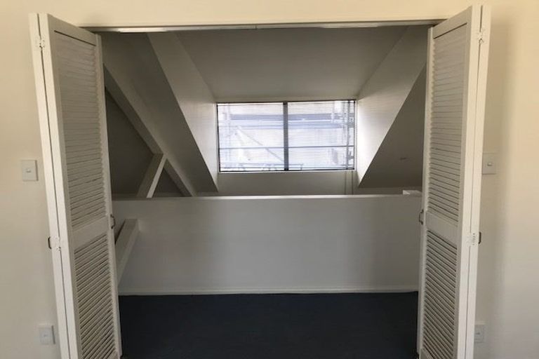 Photo of property in Hopper Street Apartments, 11/20 Hopper Street, Mount Cook, Wellington, 6011