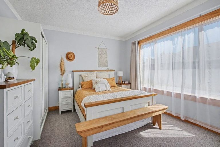 Photo of property in 52 Brougham Street, Westport, 7825