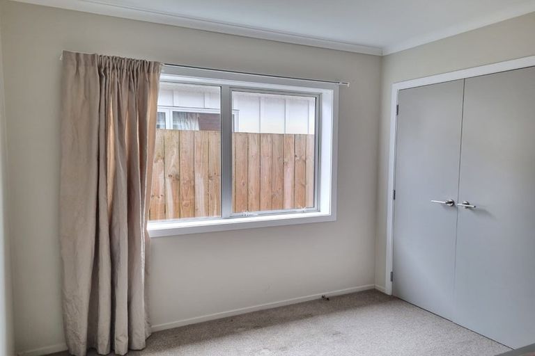 Photo of property in 21 Te Toru Street, Taita, Lower Hutt, 5011