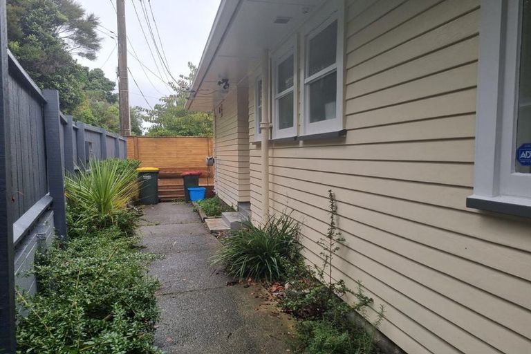 Photo of property in 10 Palm Grove, Belmont, Lower Hutt, 5010