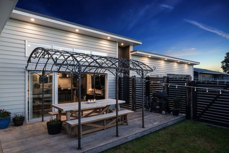 Photo of property in 15b Winton Street, Paraparaumu Beach, Paraparaumu, 5032