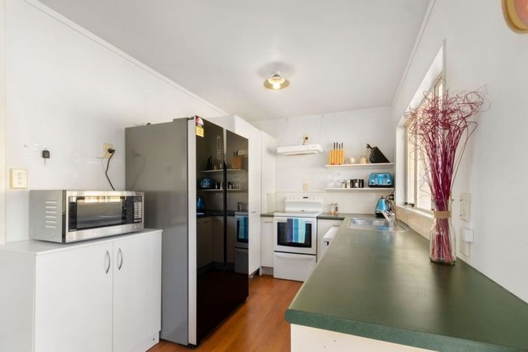 Photo of property in 1a Willis Road, Papakura, 2110