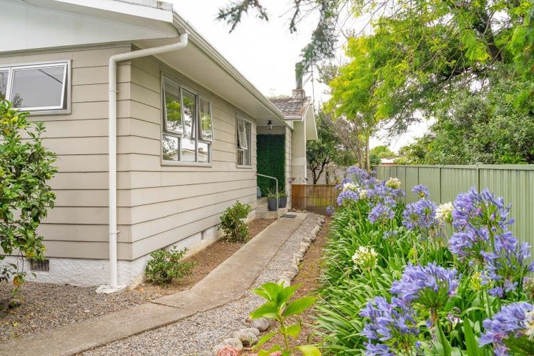 Photo of property in 32 Solway Street, Solway, Masterton, 5810