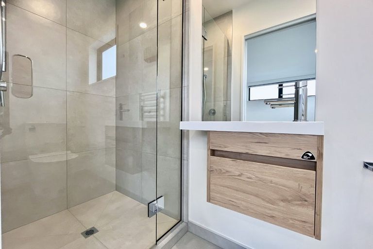 Photo of property in 1/51 Laurence Street, Waltham, Christchurch, 8011