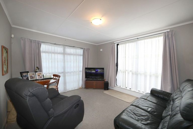 Photo of property in 28 Ranfurly Street, Tamatea, Napier, 4112