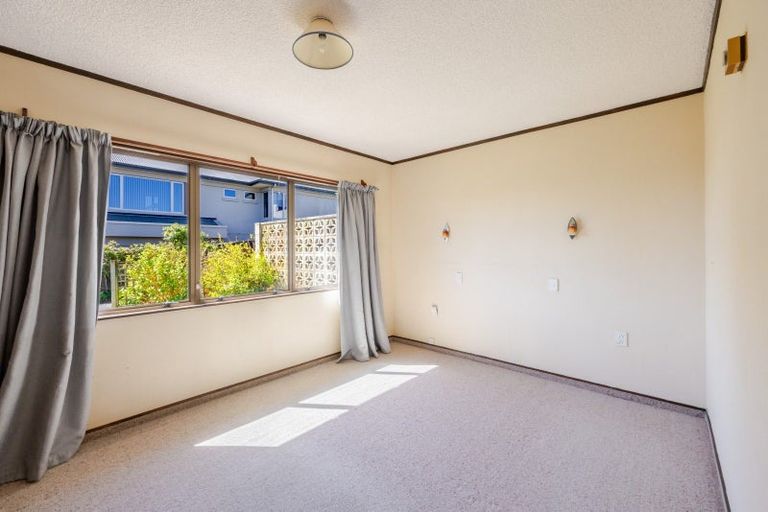 Photo of property in 1/11 Goodger Street, Waipukurau, 4200