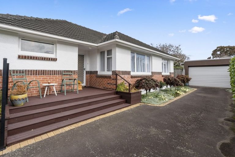 Property details for 5 Iris Grove, Trentham, Upper Hutt, 5018