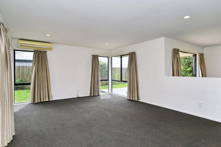 Photo of property in 137 Kotuku Crescent, Woolston, Christchurch, 8023