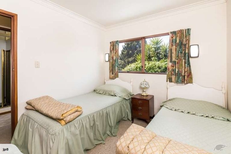 Photo of property in 2/15 Hilden Place, Hilltop, Taupo, 3330