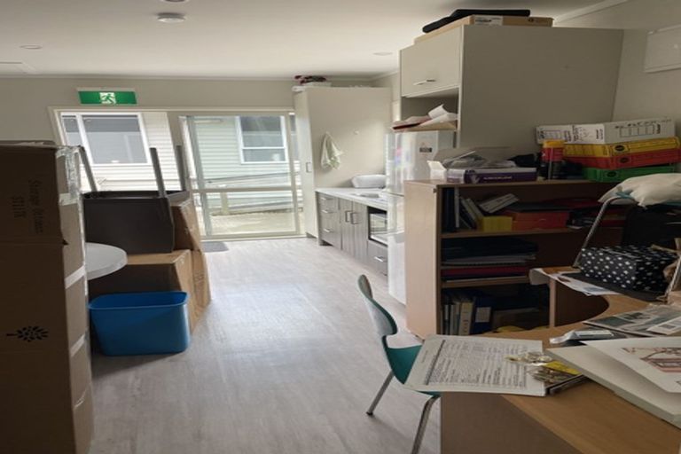 Photo of property in 632 Whangaparaoa Road, Stanmore Bay, Whangaparaoa, 0932