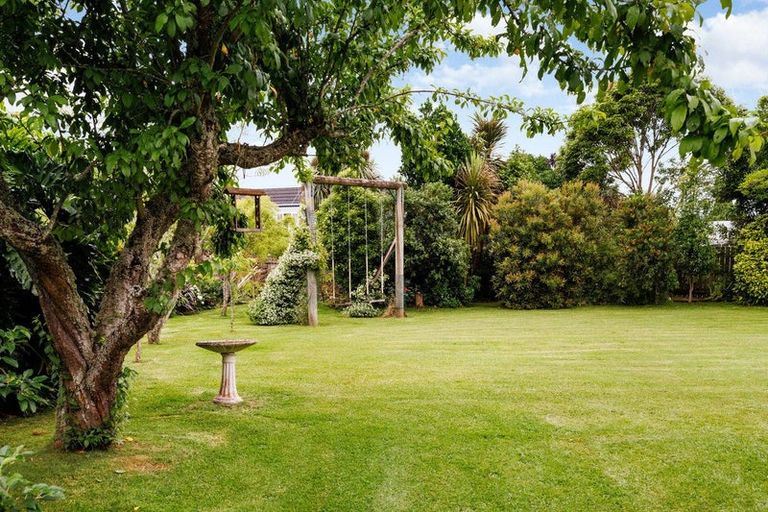 Photo of property in 142 Williams Street, Cambridge, 3434